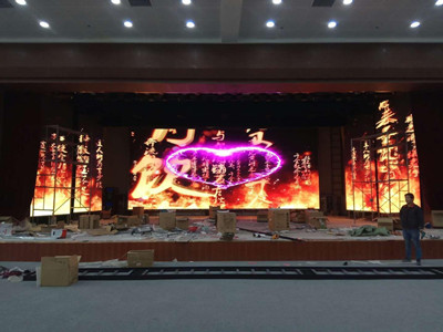 四川向日葵污视频舞台搭建中常用的美工小技巧，你懂幾個
